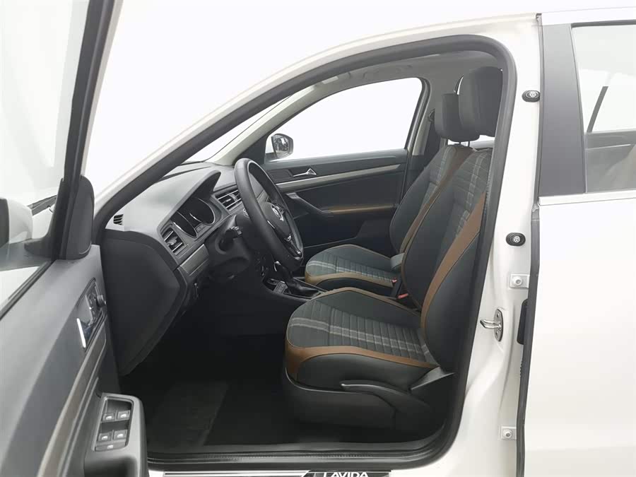 Volkswagen Lavida 2022 car image #11