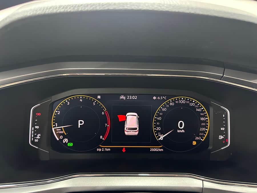 Volkswagen T-Cross 2021 #11 Volkswagen T-Cross 2021 car image #11