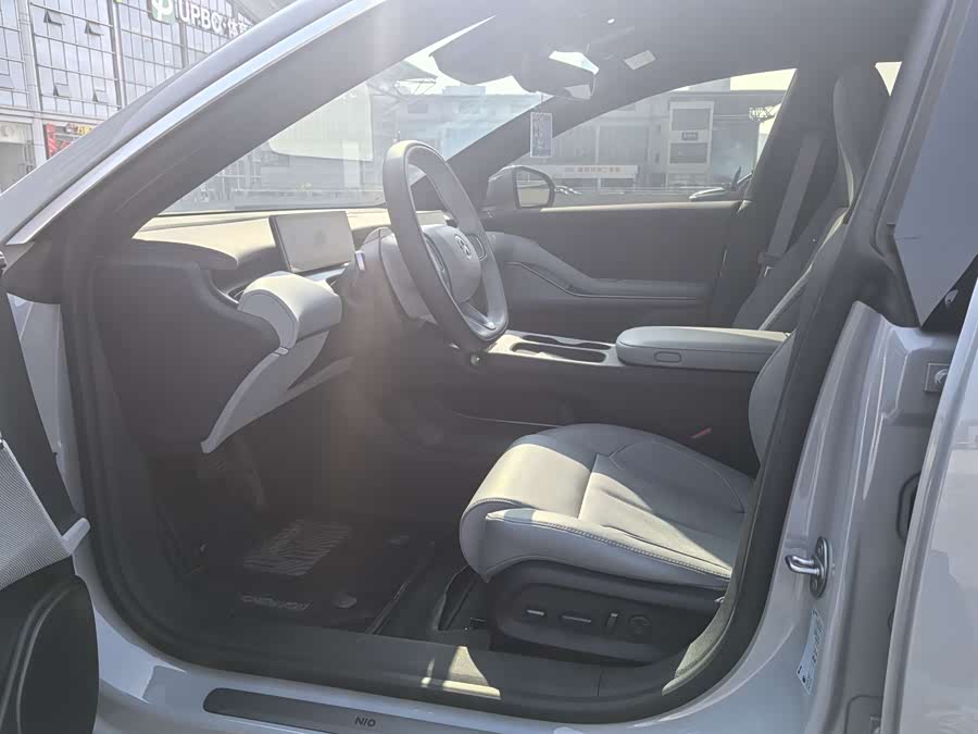 NIO ET5 2024 imagen de coche #11