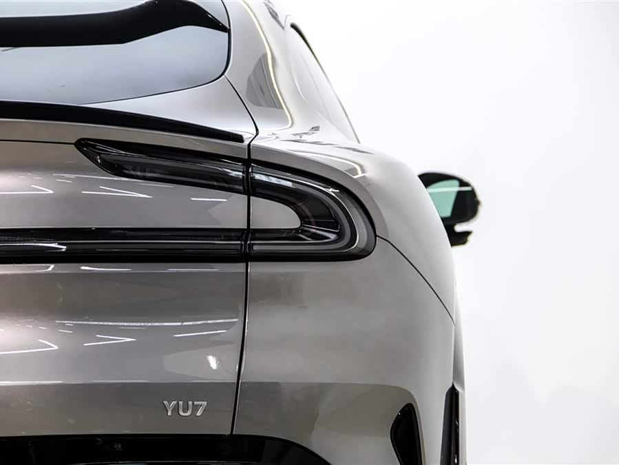 小米汽车 小米YU7 2025 #11 小米汽车 小米YU7 2025 汽车图片 #11