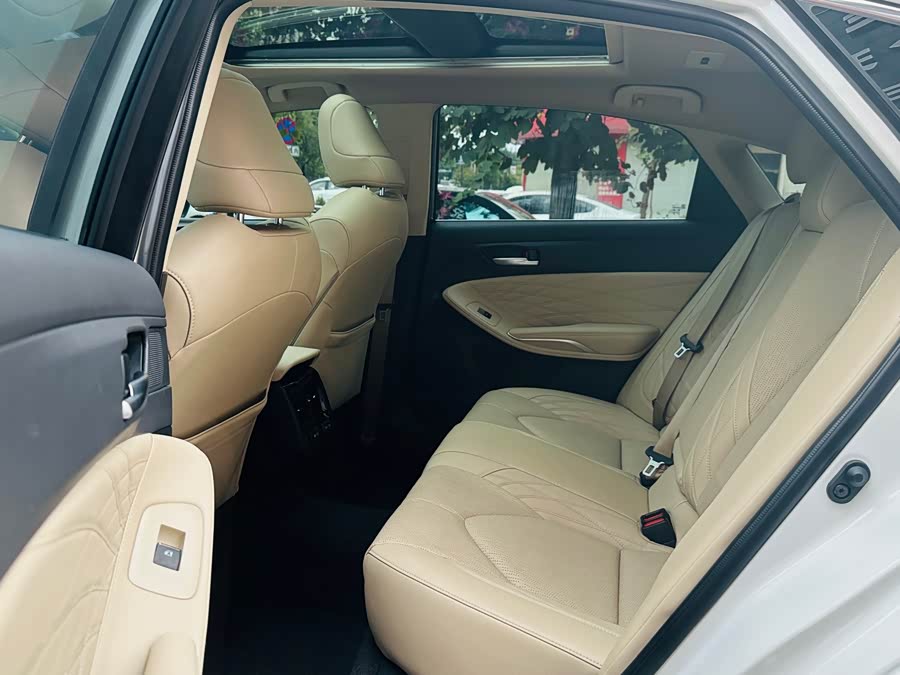 Toyota Avalon 2022 #11 Toyota Avalon 2022 car image #11