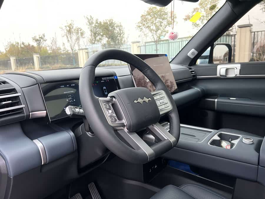 FangChengBao Tiger 7 2025 car image #11