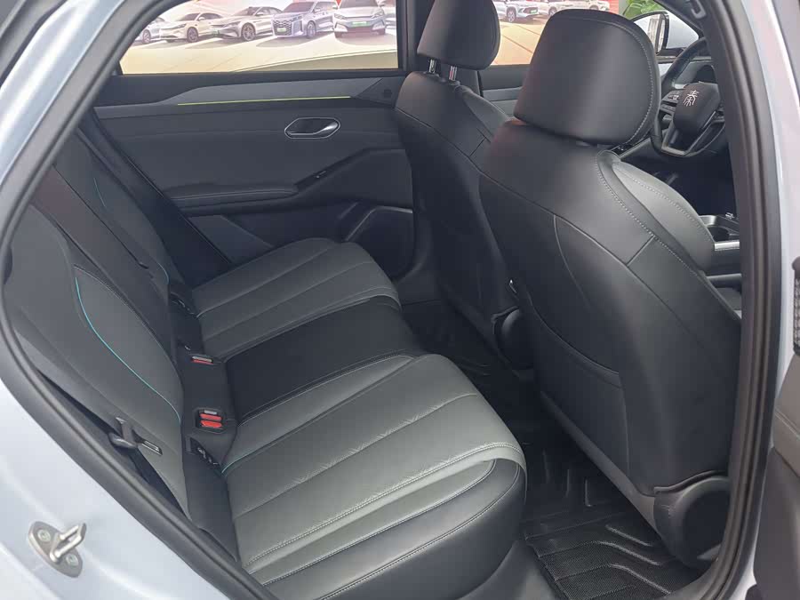 BYD Qin L 2025 car image #11