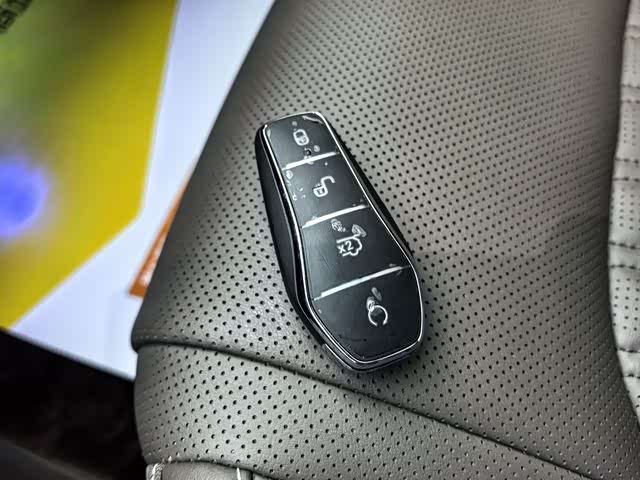 BYD Han 2024 #11 BYD Han 2024 car image #11