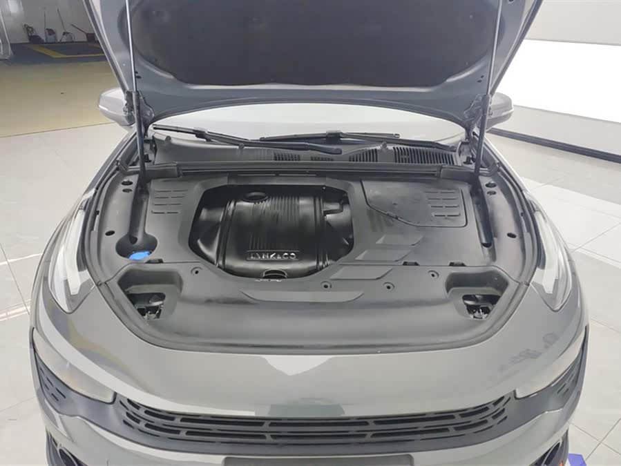 Lynk & Co 02 2019 car image #11