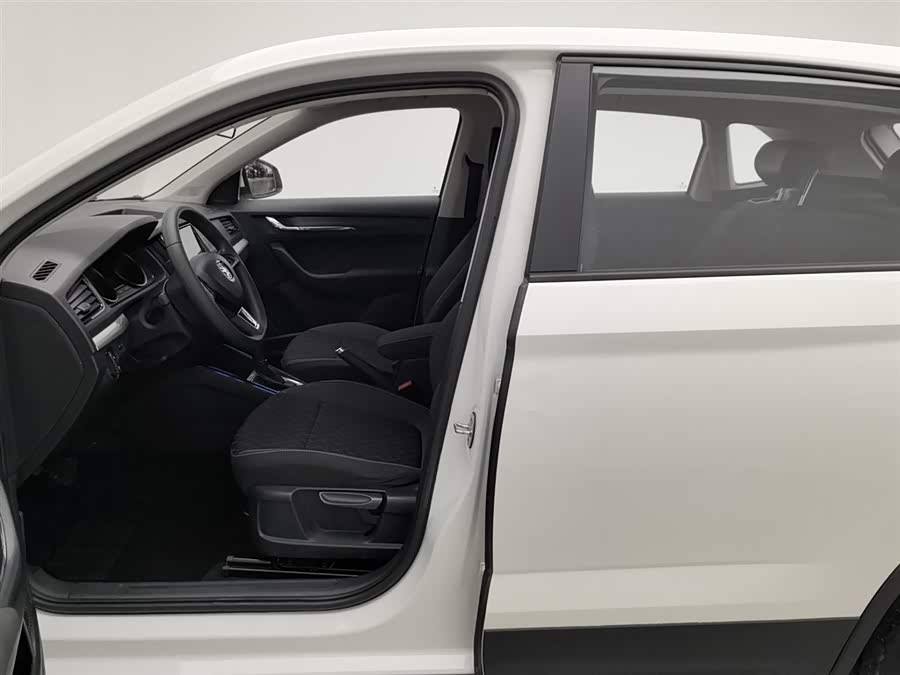 Skoda Kamiq 2020 изображение автомобиля #11