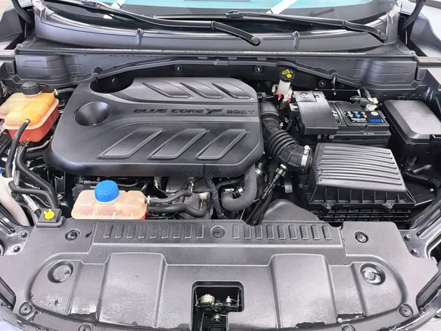 Changan UNI-T 2022 car image #11