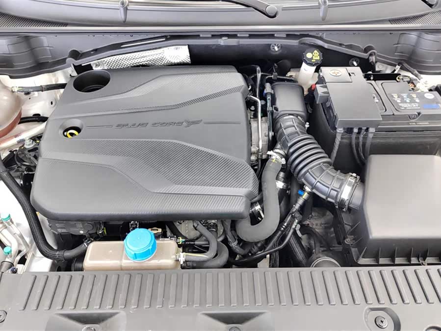 Changan UNI-T 2023 car image #11