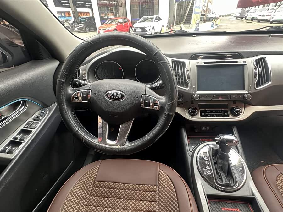 Kia Sportage R 2015 car image #11