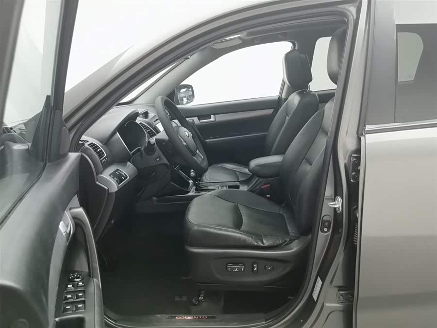 起亚 索兰托 2013 汽车图片 #11