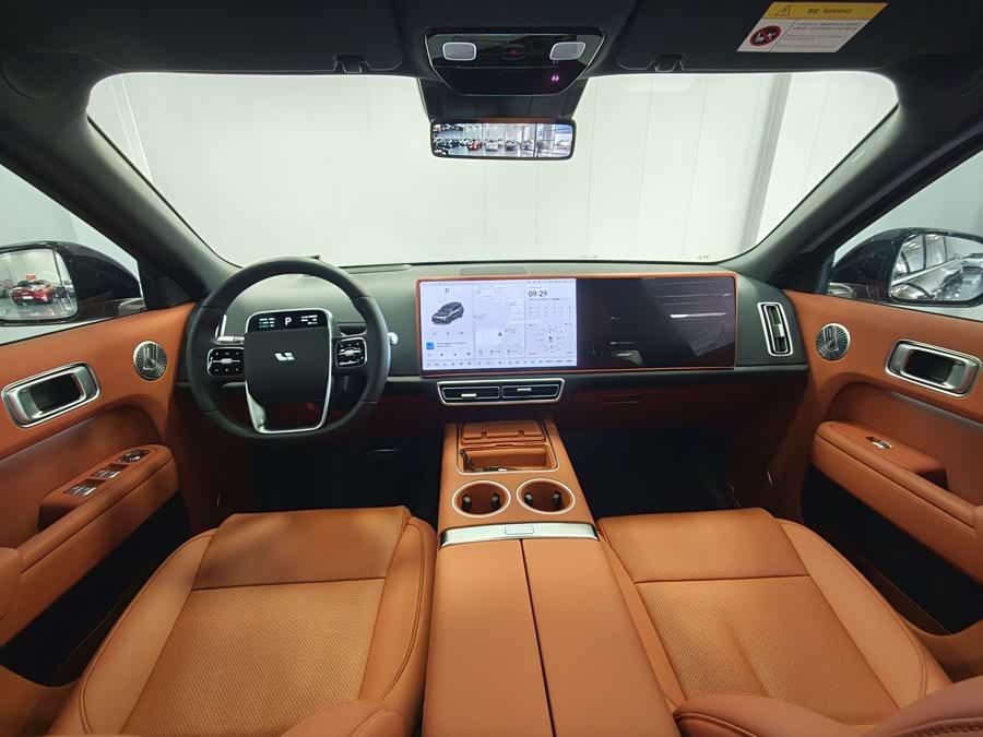 Li L9 2025 image de voiture #11