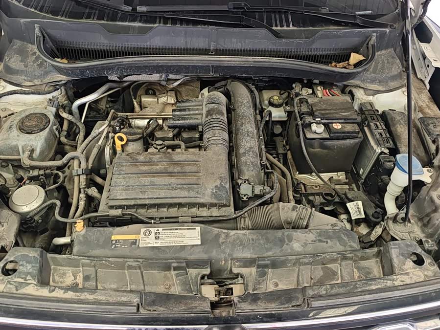 Volkswagen T-Cross 2021 immagine di auto #11