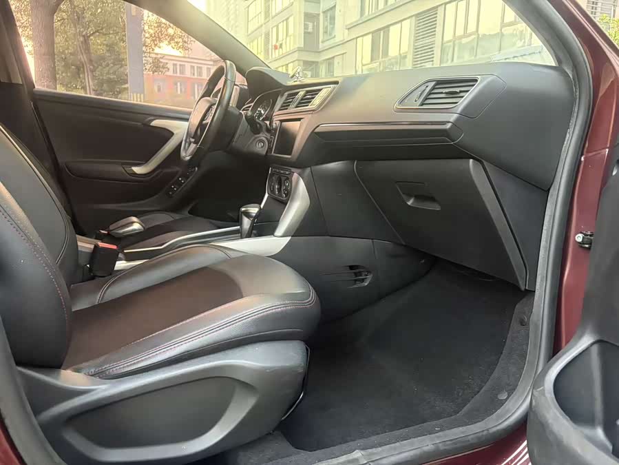 Citroen C3-XR 2017 car image #11