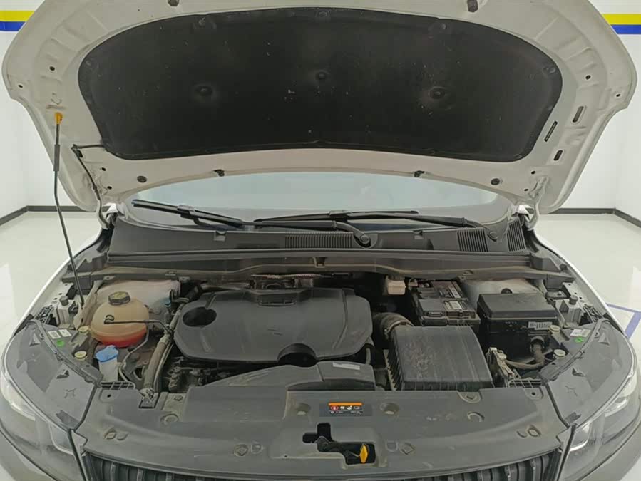 GEELY Coolray 2023 #11 GEELY Coolray 2023 car image #11