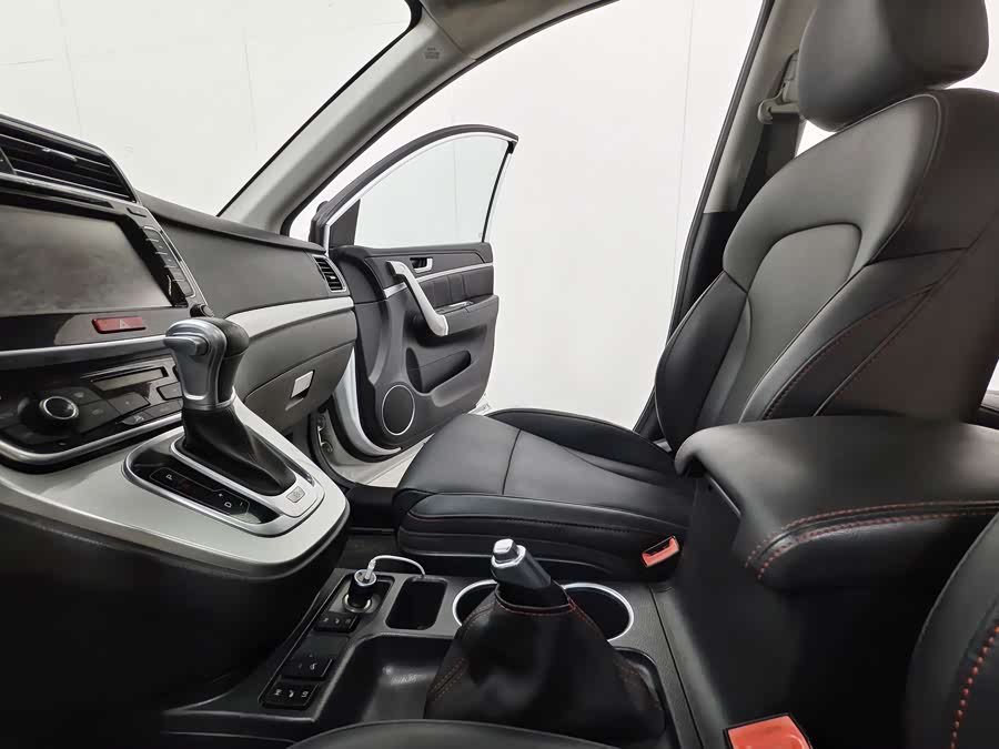 Haval H6 2015 immagine di auto #11