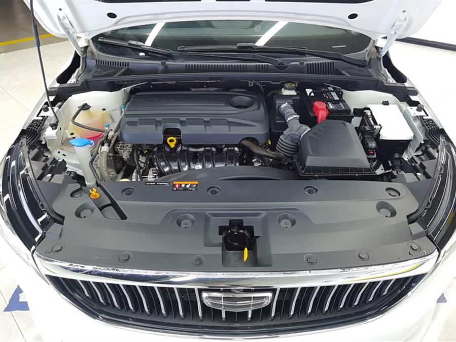GEELY Emgrand 2023 car image #11