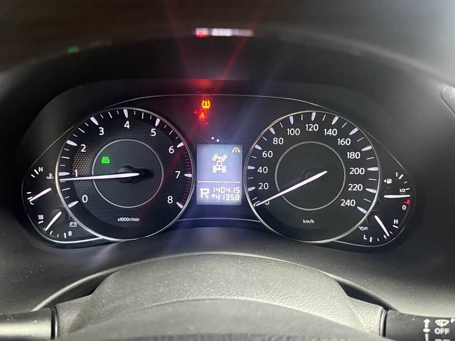 日产 途乐 2019 汽车图片 #11