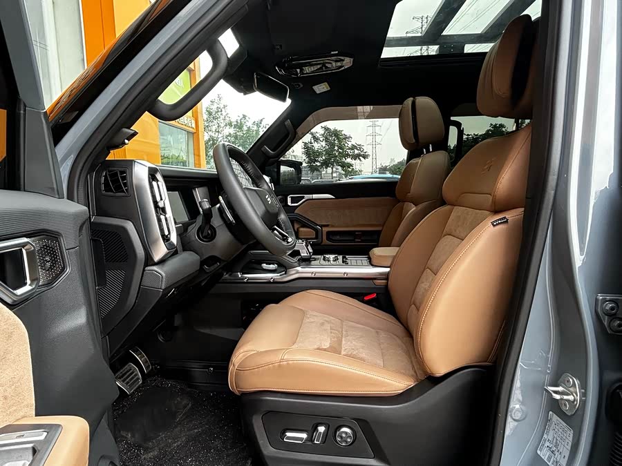 Jetour Traveller 2023 car image #11