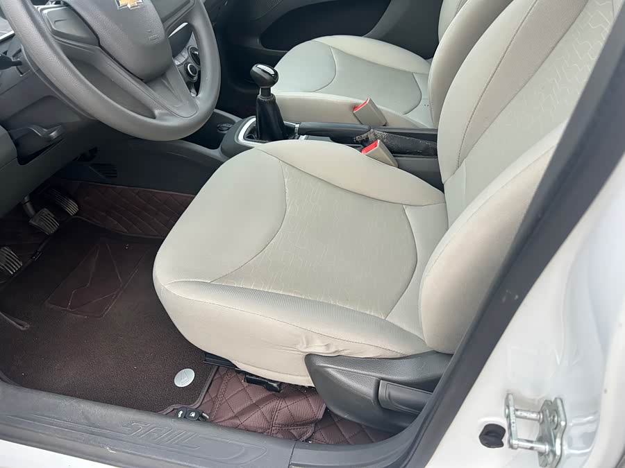 Chevrolet Sail 2017 car image #11