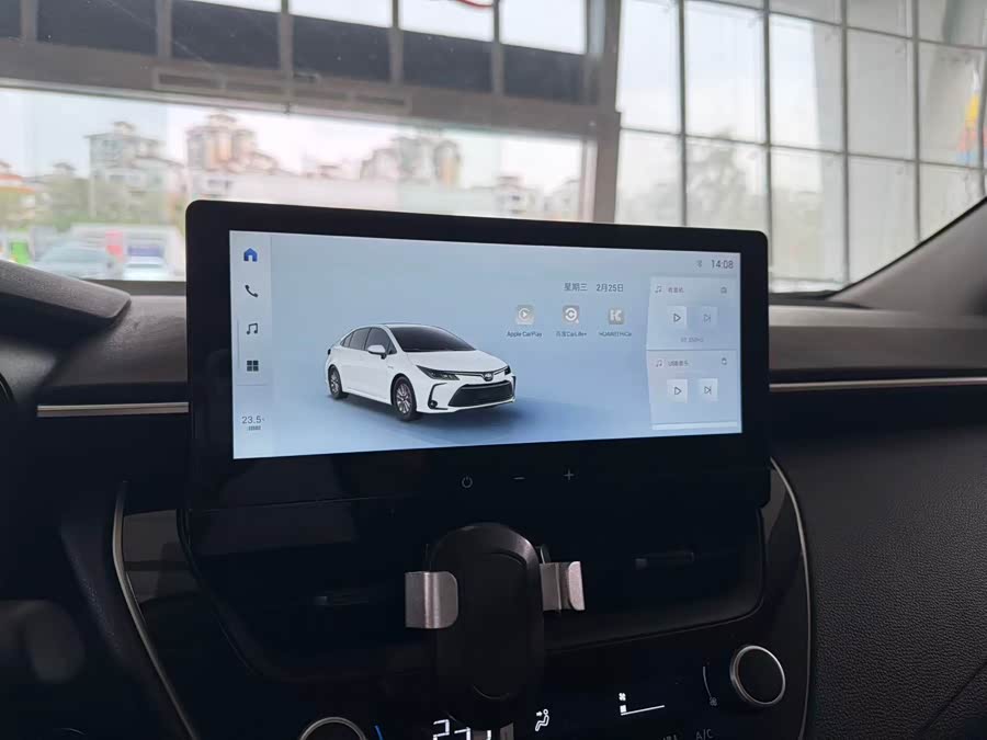 Toyota Corolla 2024 car image #11