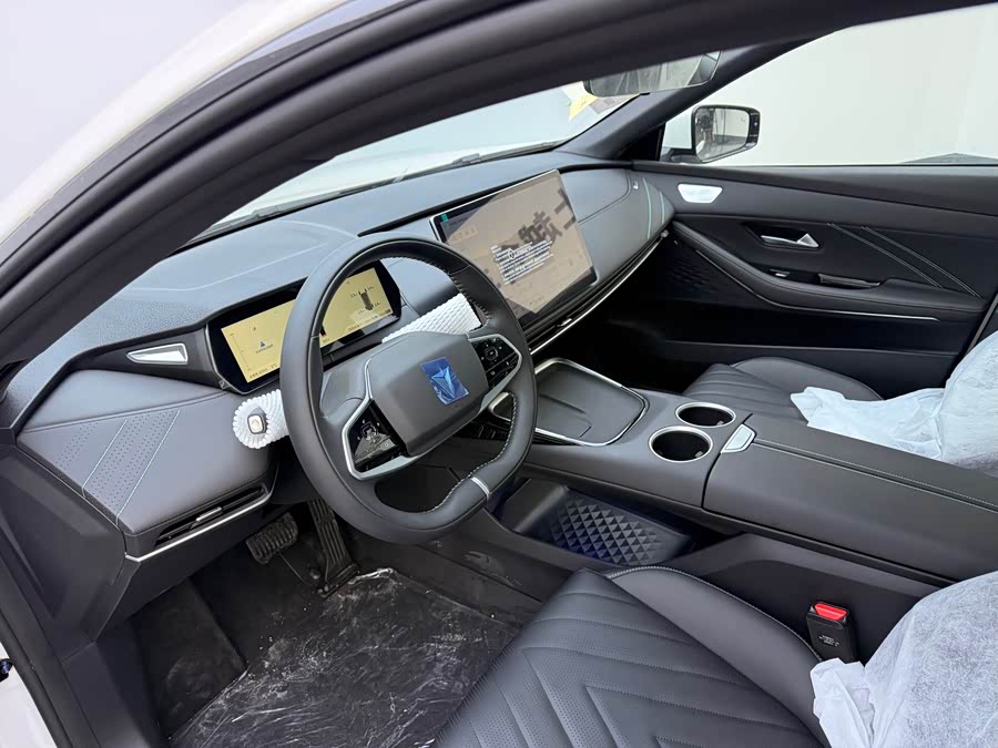 Deepal SL03 image de voiture #11