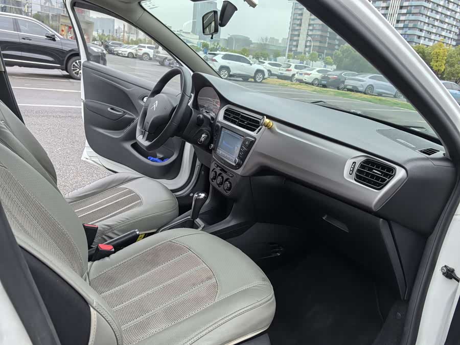 Citroen C-Elysée 2016 изображение автомобиля #11