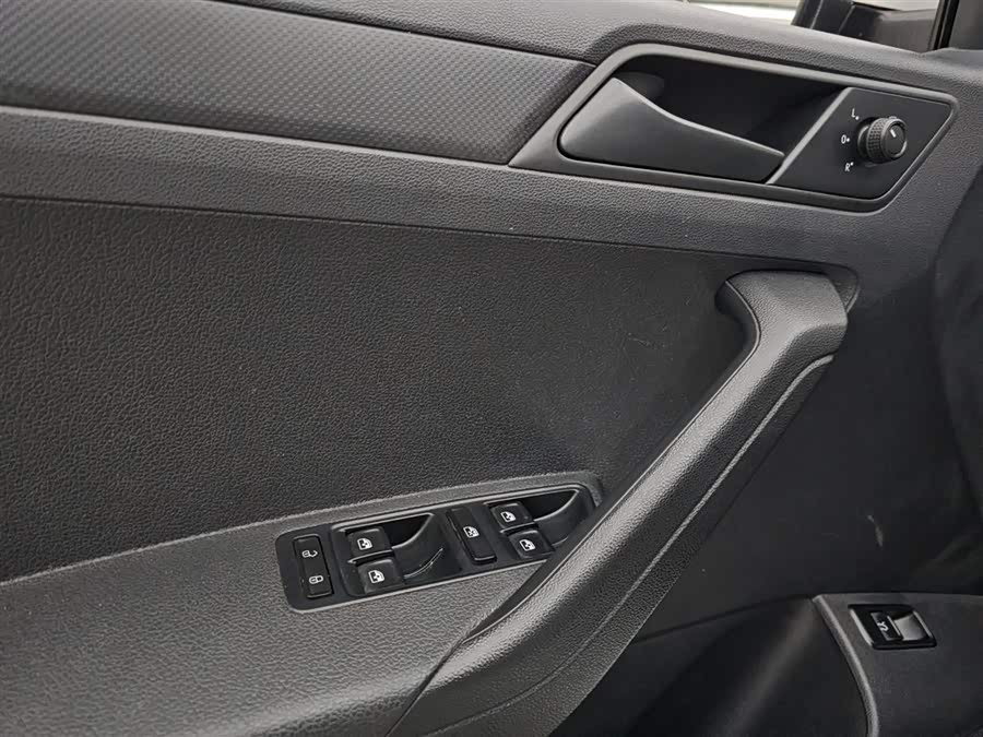 Jetta Jetta 2018 #11 Jetta Jetta 2018 car image #11