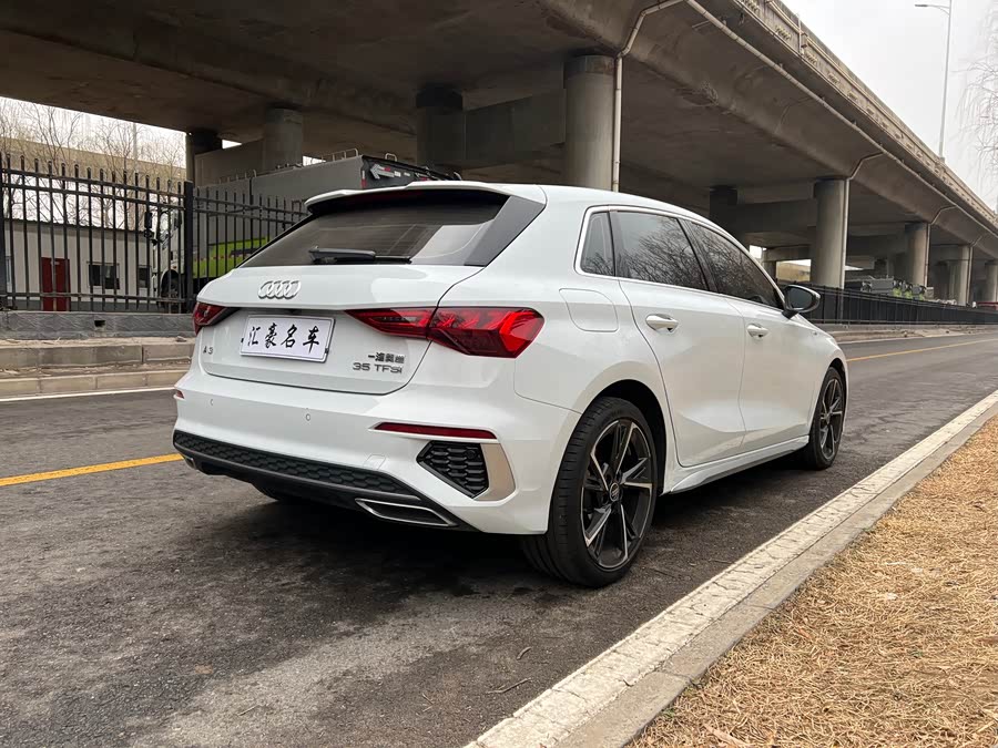 Audi A3 2023 car image #11
