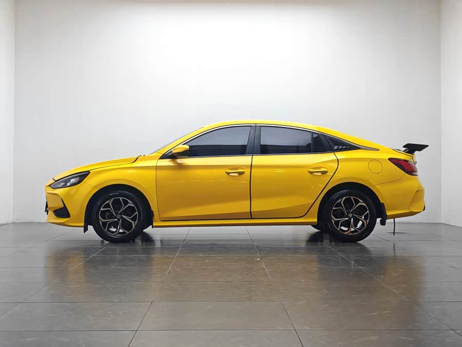 MG 5 2021 car image #11