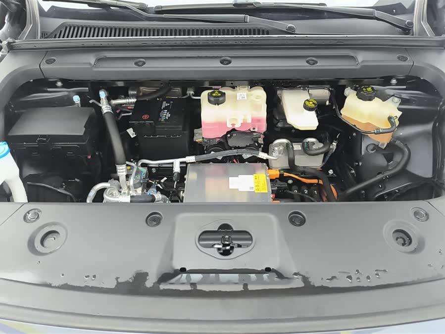 零跑汽车 零跑C16 2025 汽车图片 #11