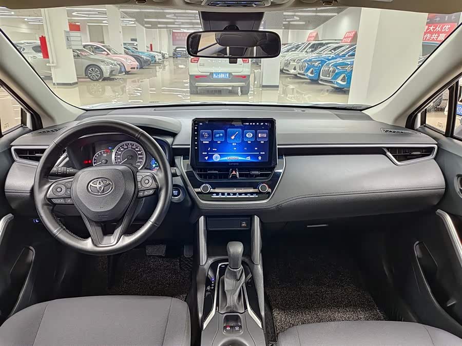 Toyota Corolla Cross 2023 car image #11