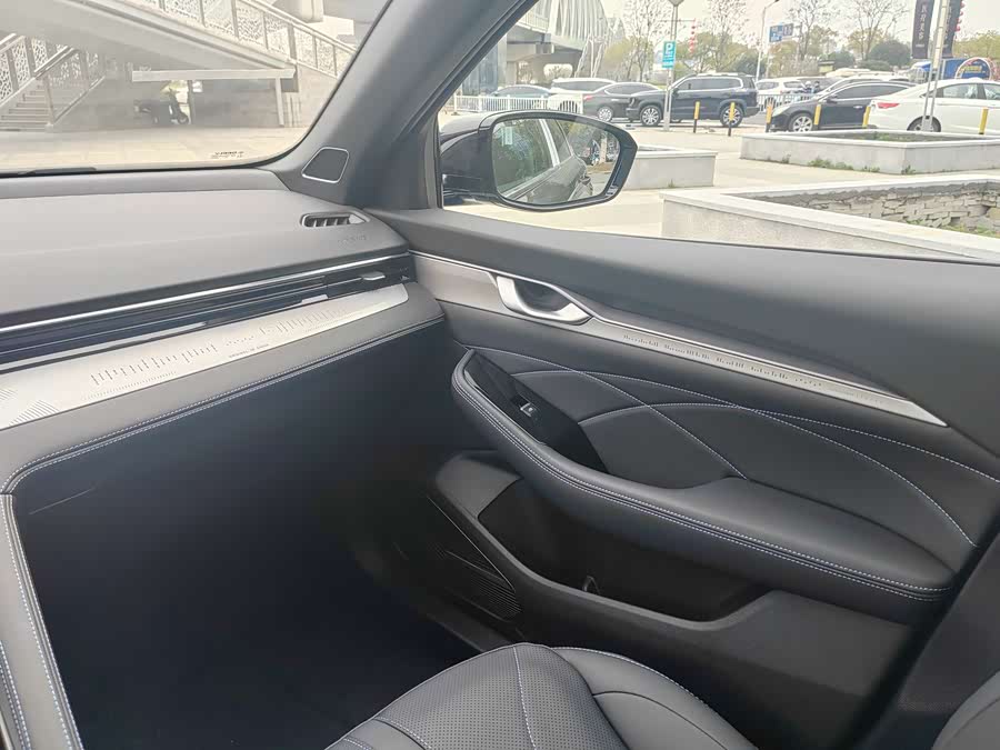 GEELY Preface 2025 изображение автомобиля #11