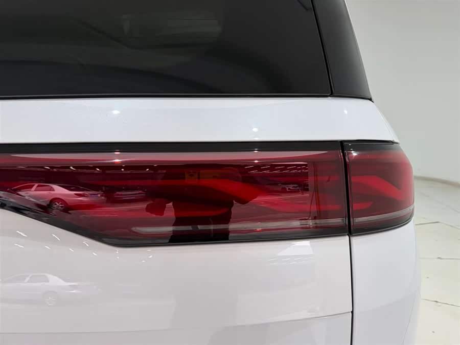 BYD Xia 2024 car image #11