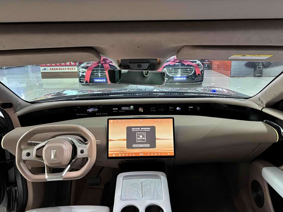 Avatr 07 2024 car image #11