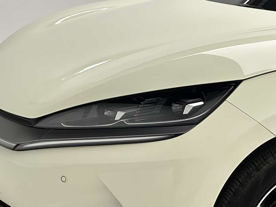 BYD Qin L 2025 car image #11