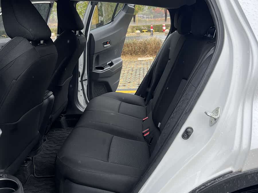 Toyota Izoa 2021 car image #11