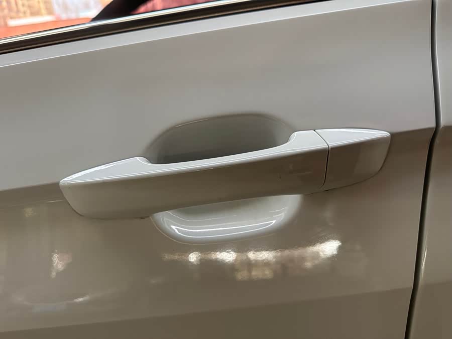 Volkswagen Tacqua 2022 car image #11