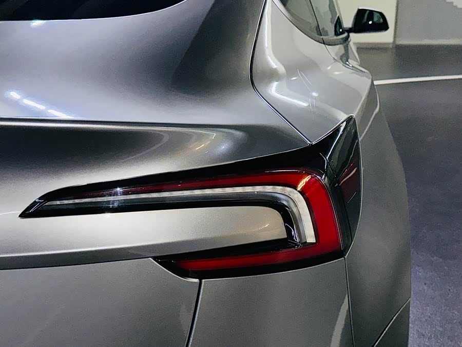 特斯拉 Model 3 2025 汽车图片 #11