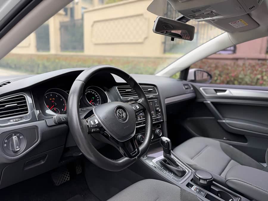Volkswagen Golf 2018 #11 Volkswagen Golf 2018 car image #11