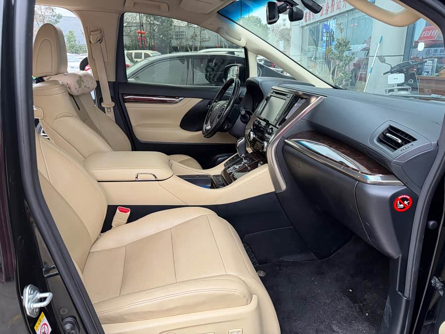 Toyota Alphard 2018 immagine di auto #11