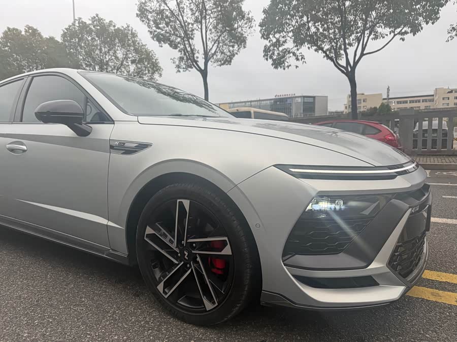 Hyundai Sonata 2024 immagine di auto #11