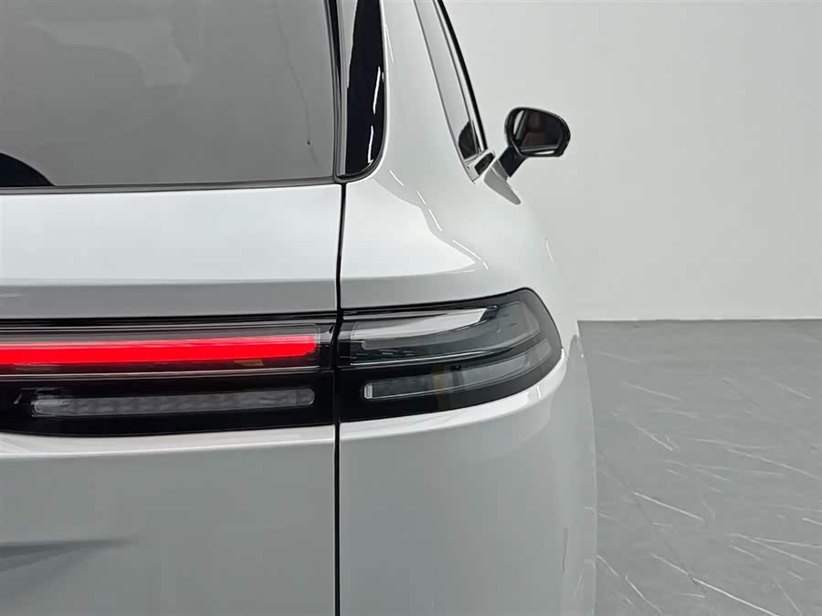 零跑汽车 零跑C16 2025 汽车图片 #11