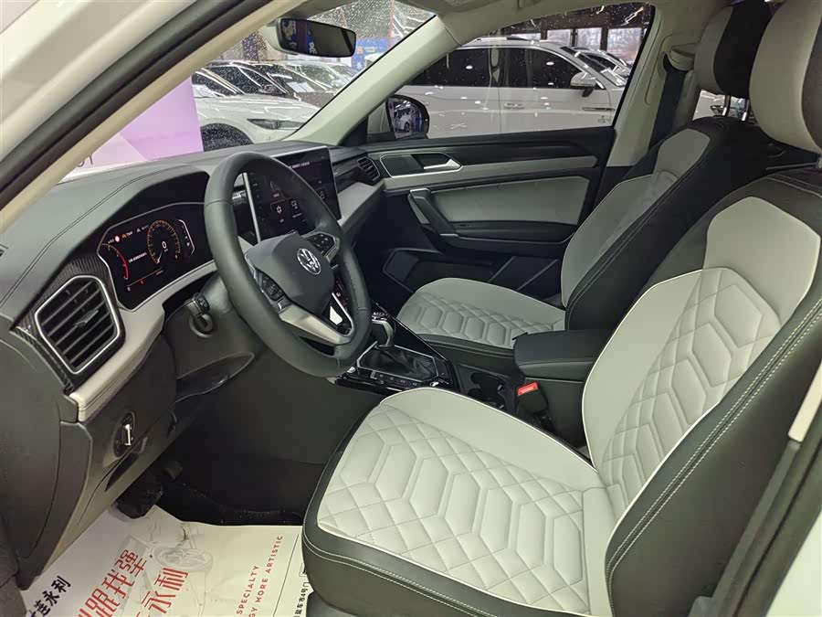 Volkswagen Tayron 2023 car image #11