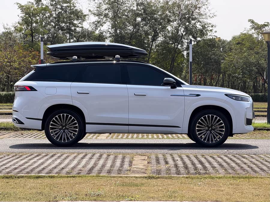 Chery Tiggo 9 2025 car image #11