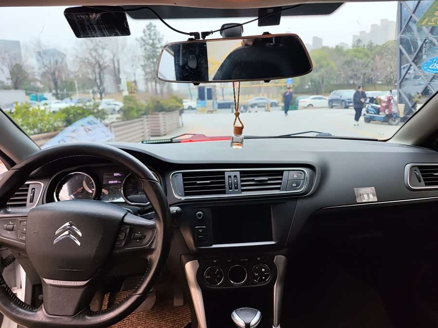 Citroen C3-XR 2015 car image #11