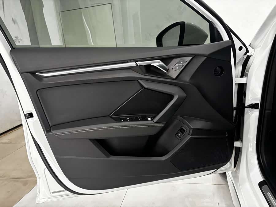 Audi A3 2022 car image #11