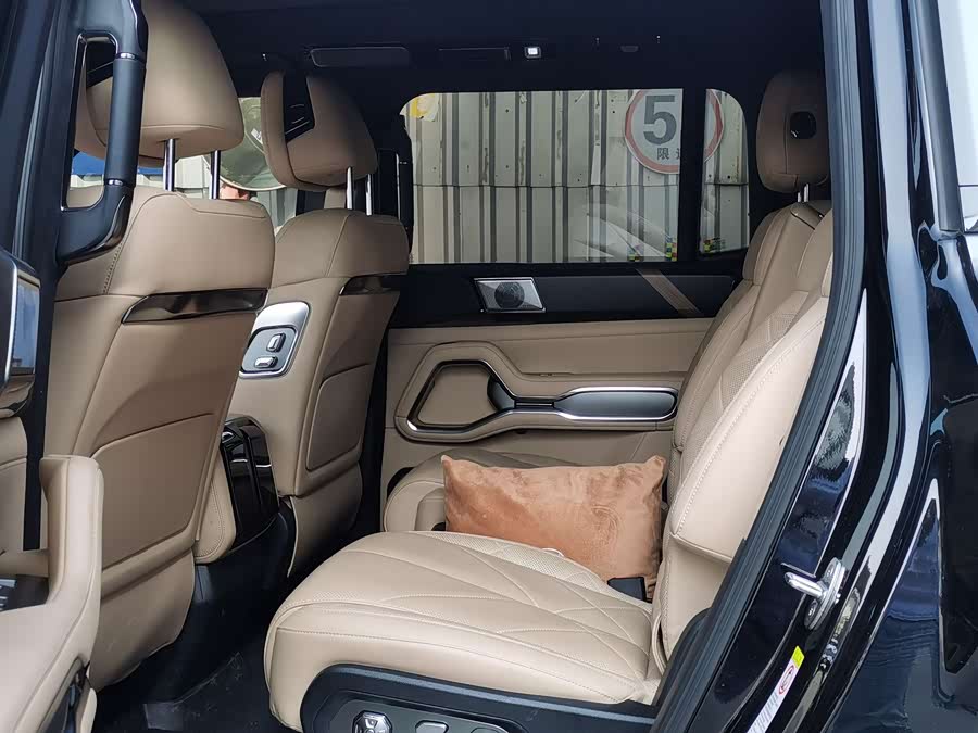 FangChengBao Leopard 8 2024 immagine di auto #11