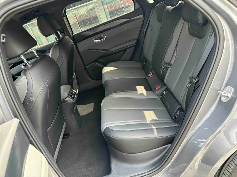 BYD Qin L 2025 car image #11