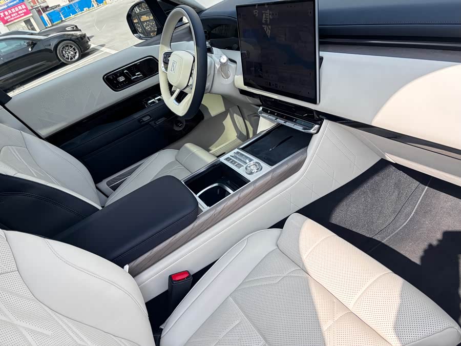 极氪 极氪9X 2025 汽车图片 #11