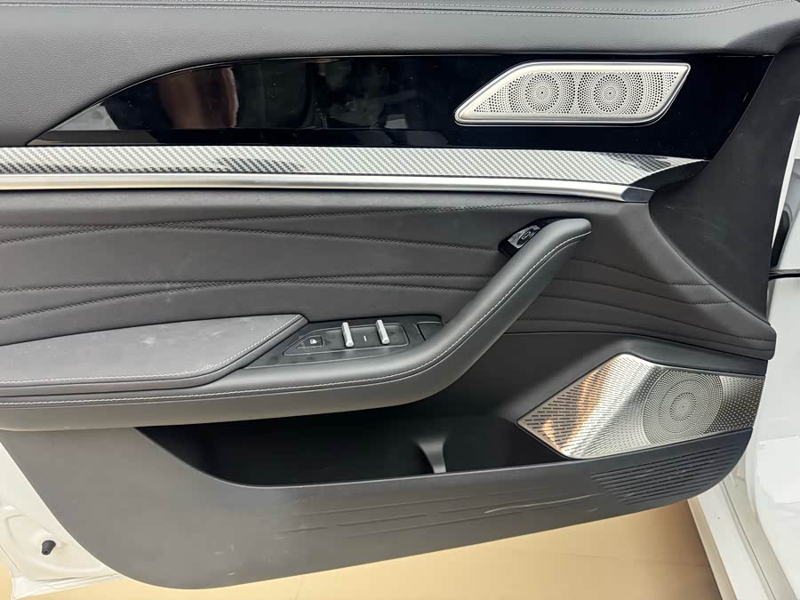 Neta S Shooting Brake 2025 car image #11